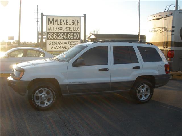 1999 Jeep Grand Cherokee LS
