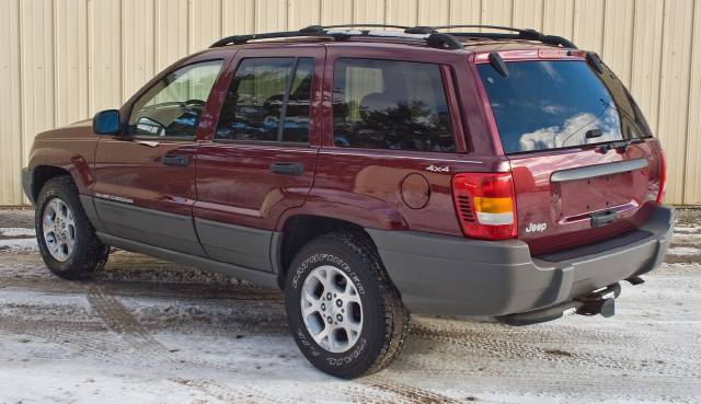 1999 Jeep Grand Cherokee LS