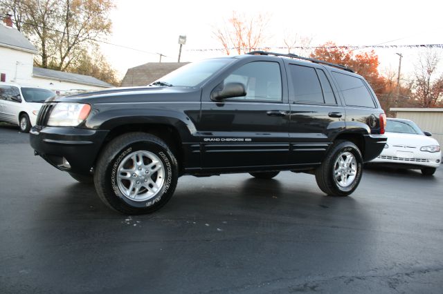 1999 Jeep Grand Cherokee Super