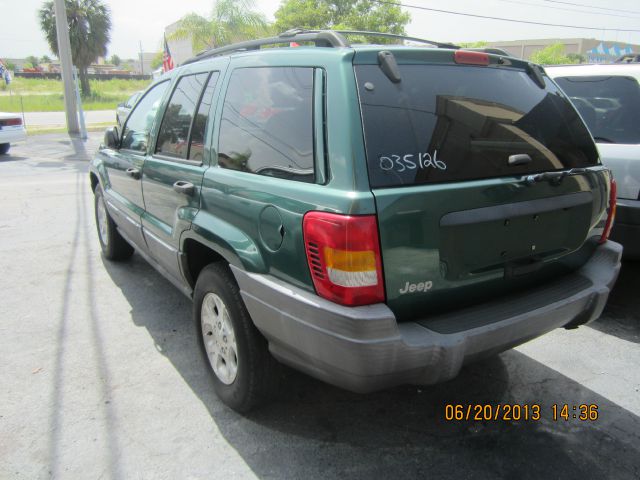 1999 Jeep Grand Cherokee Sedan 4dr