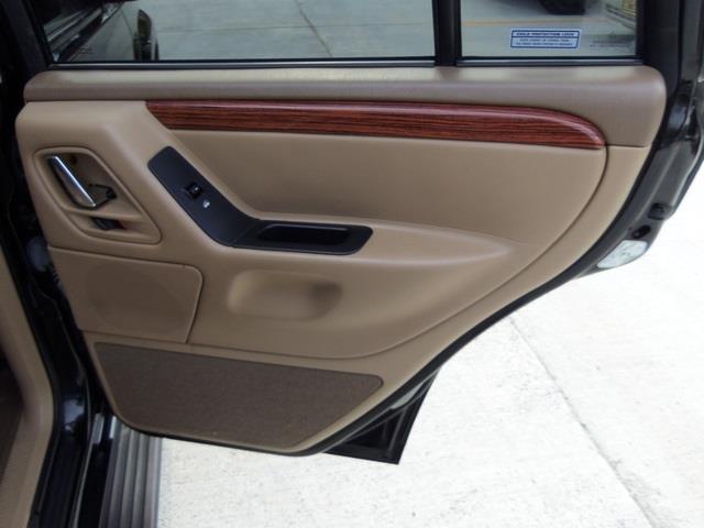 1999 Jeep Grand Cherokee SLT 25