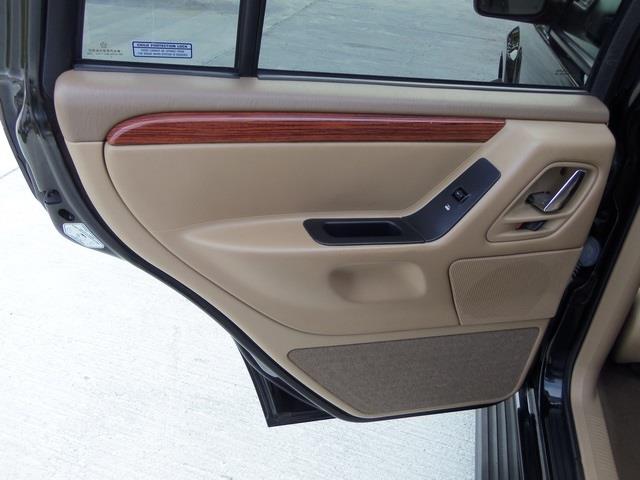 1999 Jeep Grand Cherokee SLT 25