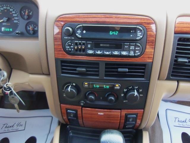 1999 Jeep Grand Cherokee SLT 25