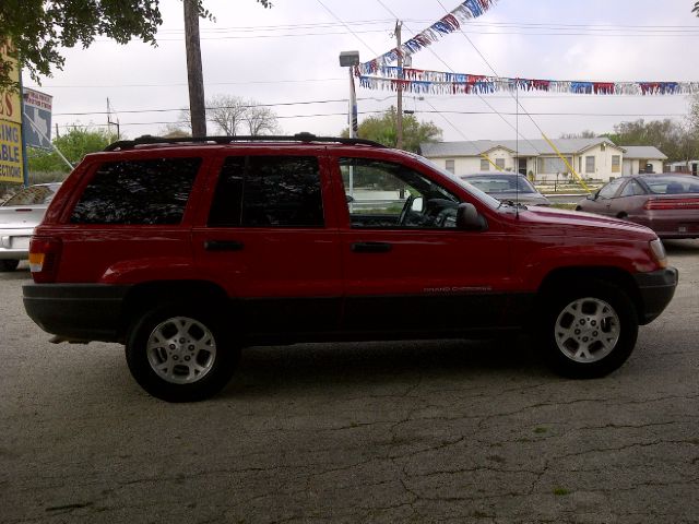 1999 Jeep Grand Cherokee Sedan 4dr