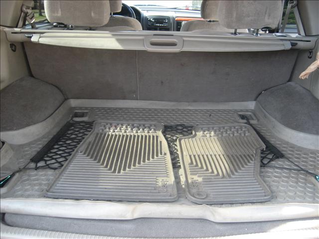 1999 Jeep Grand Cherokee LS