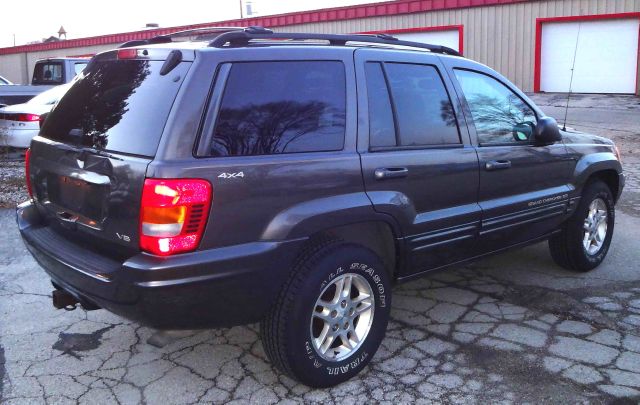 1999 Jeep Grand Cherokee Super