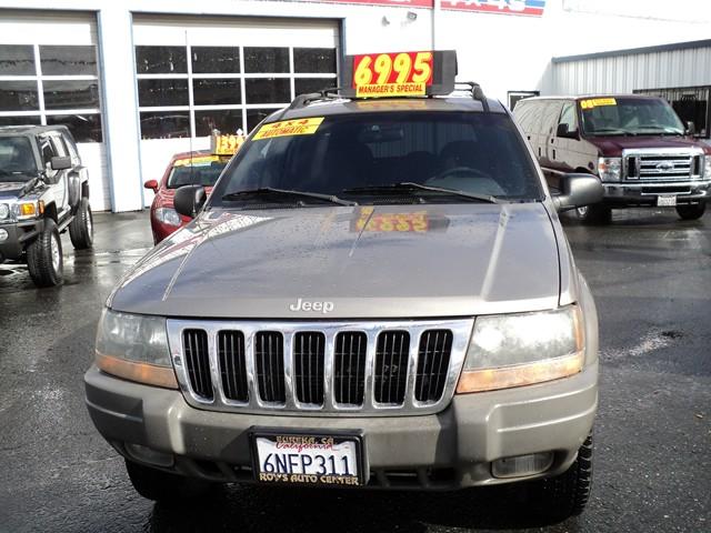 1999 Jeep Grand Cherokee LS