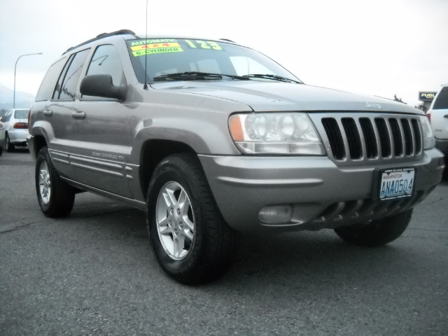 1999 Jeep Grand Cherokee Super