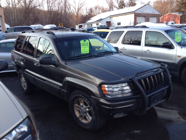1999 Jeep Grand Cherokee Super