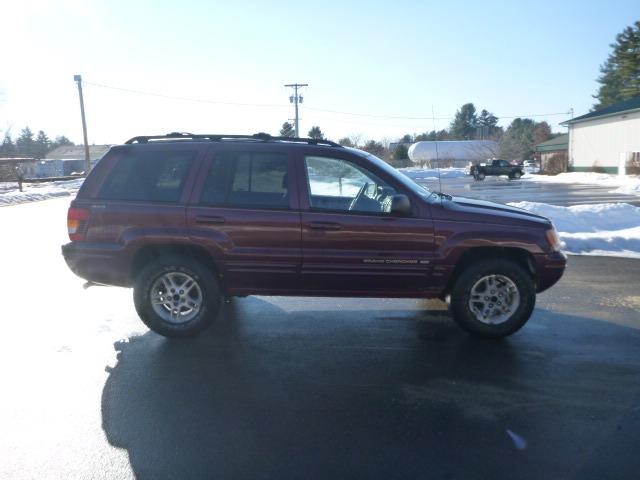 1999 Jeep Grand Cherokee Super