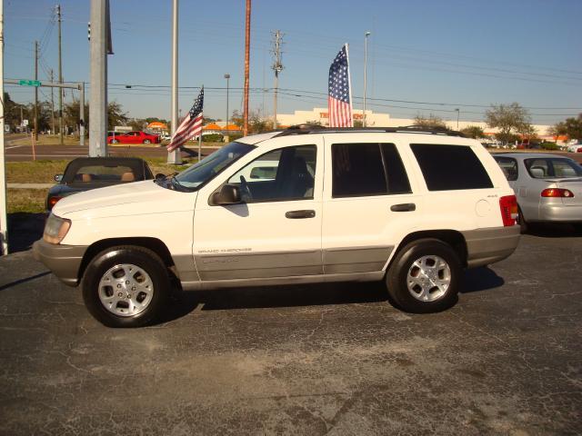 1999 Jeep Grand Cherokee LS