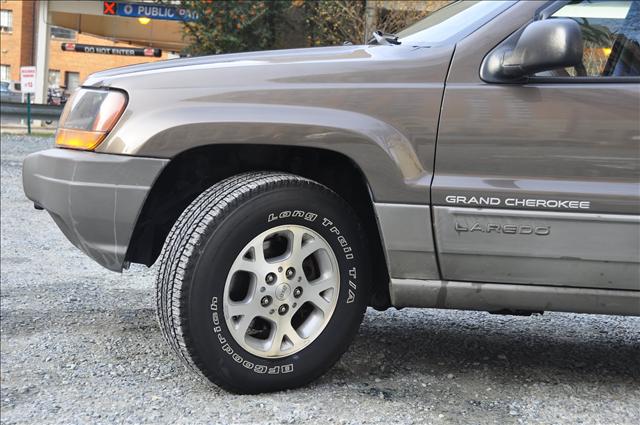 1999 Jeep Grand Cherokee LS