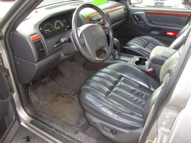 1999 Jeep Grand Cherokee SLT 25