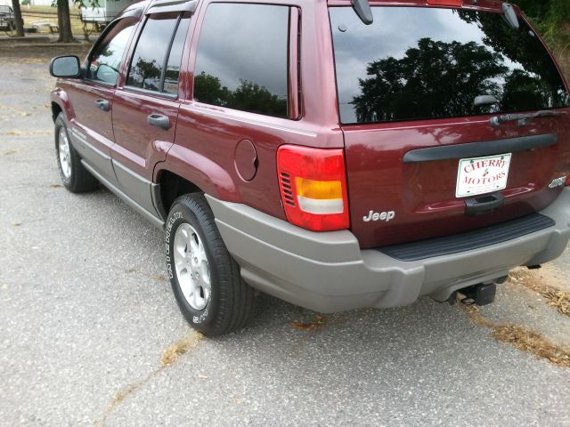 1999 Jeep Grand Cherokee Sedan 4dr