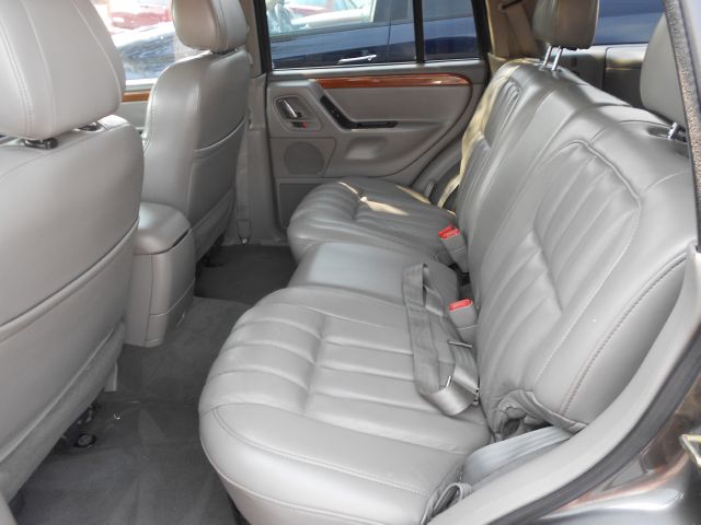 1999 Jeep Grand Cherokee Super