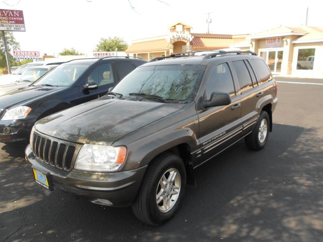 1999 Jeep Grand Cherokee Super