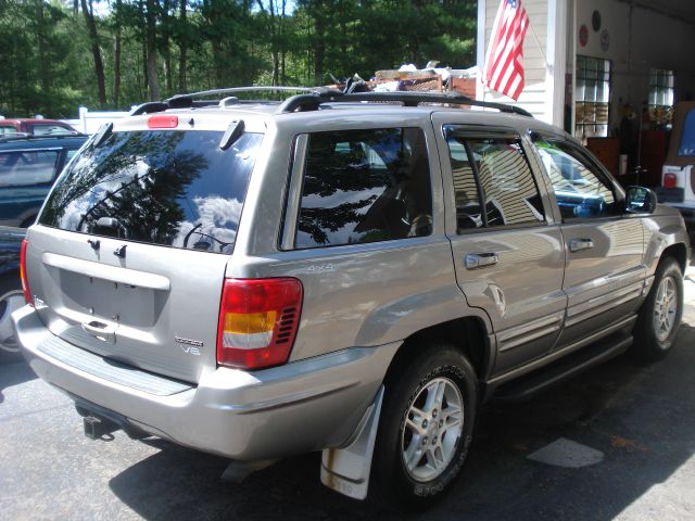 1999 Jeep Grand Cherokee Super