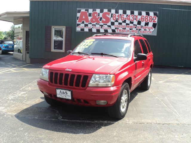 1999 Jeep Grand Cherokee Super