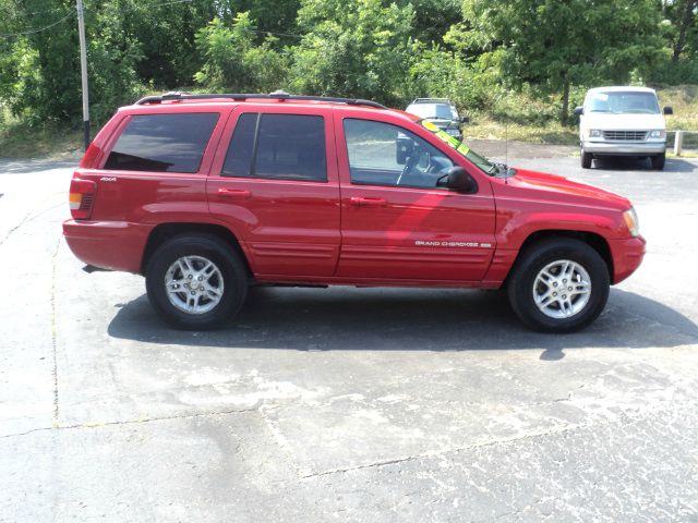 1999 Jeep Grand Cherokee Super