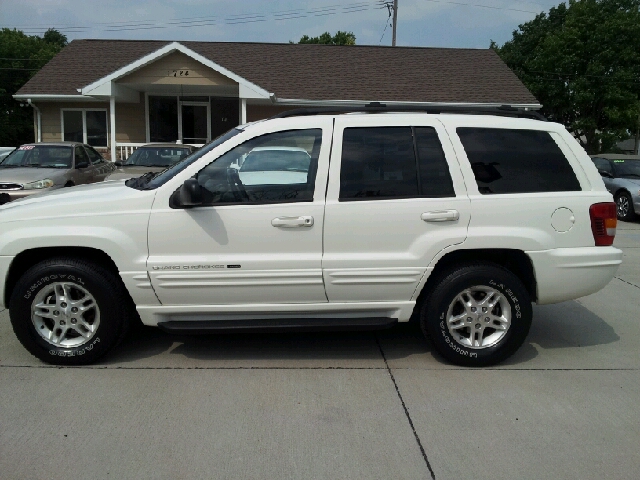 2000 Jeep Grand Cherokee Super