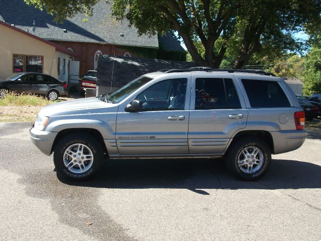 2000 Jeep Grand Cherokee SLT 25