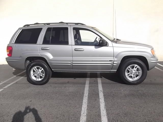 2000 Jeep Grand Cherokee Super