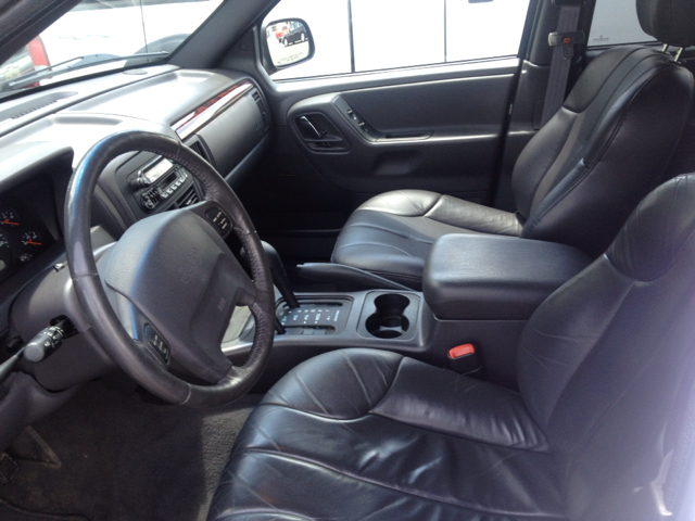 2000 Jeep Grand Cherokee Base W/nav.sys