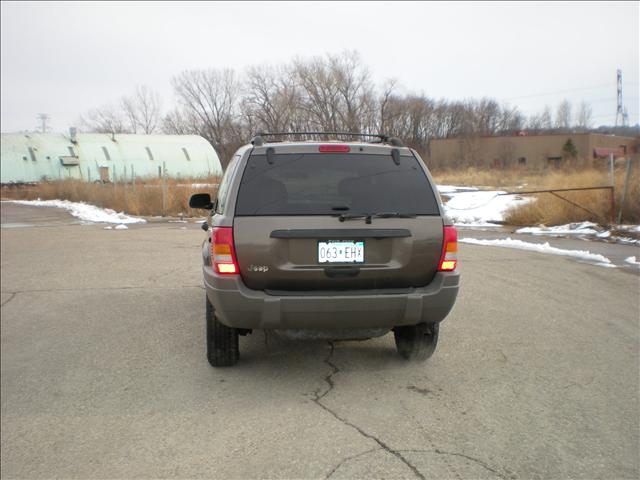 2000 Jeep Grand Cherokee LS