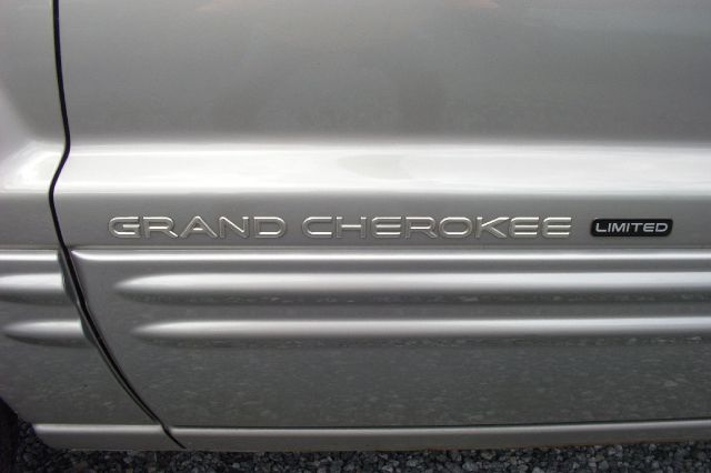 2000 Jeep Grand Cherokee Super