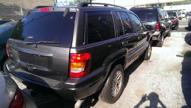 2000 Jeep Grand Cherokee Super