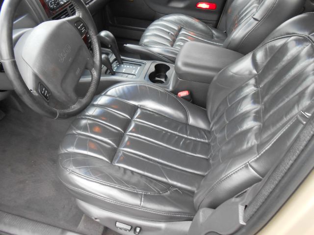 2000 Jeep Grand Cherokee Super