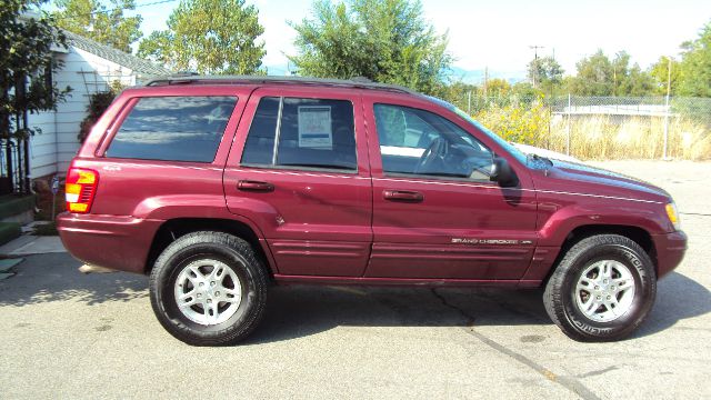 2000 Jeep Grand Cherokee Super