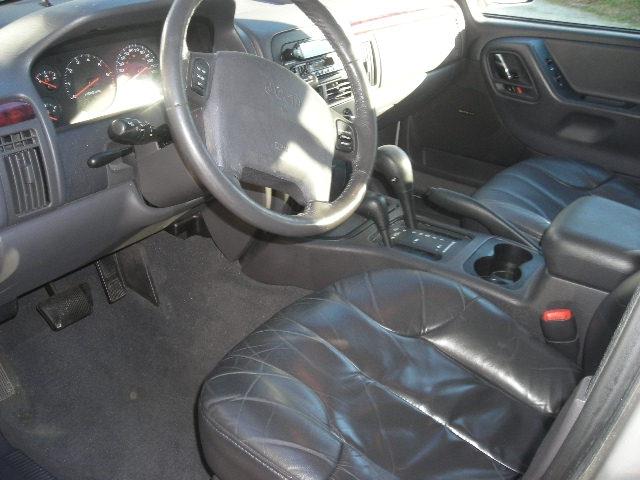 2000 Jeep Grand Cherokee LS