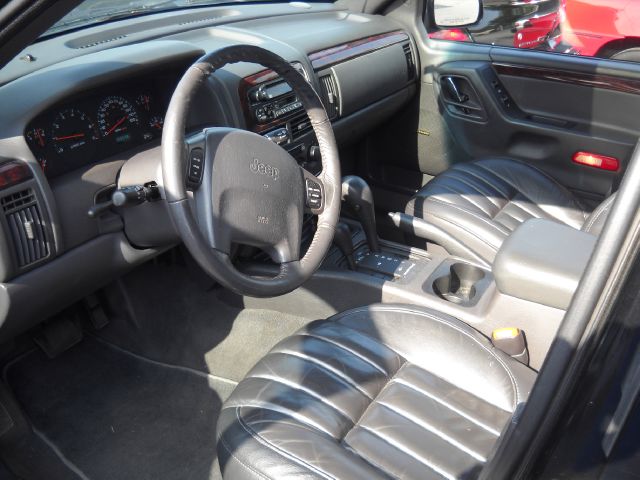 2000 Jeep Grand Cherokee Super
