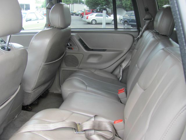 2000 Jeep Grand Cherokee Sedan 4dr