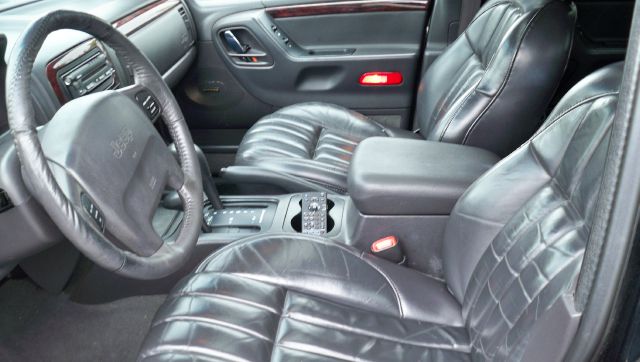 2000 Jeep Grand Cherokee Super