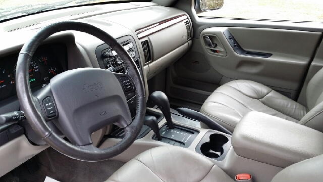 2000 Jeep Grand Cherokee Base W/nav.sys