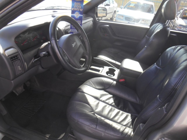 2001 Jeep Grand Cherokee Sedan 4dr