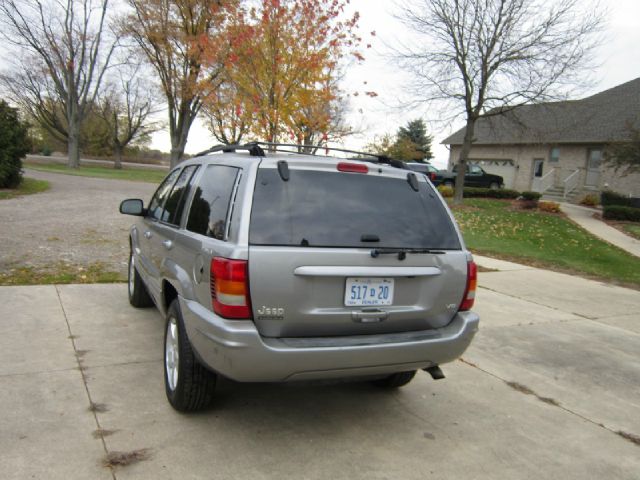 2001 Jeep Grand Cherokee Super