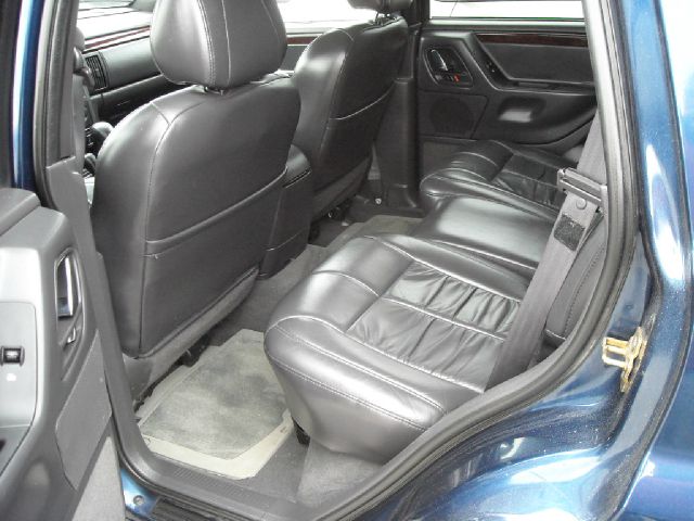 2001 Jeep Grand Cherokee Super