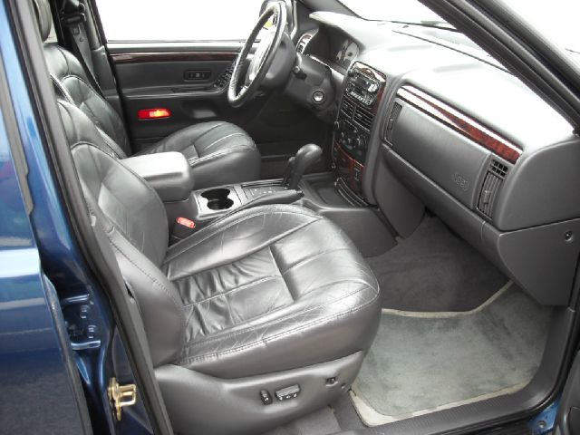 2001 Jeep Grand Cherokee Super