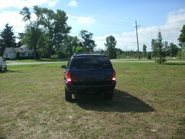 2001 Jeep Grand Cherokee Super