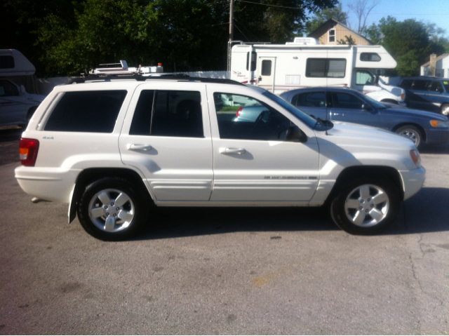 2001 Jeep Grand Cherokee Super