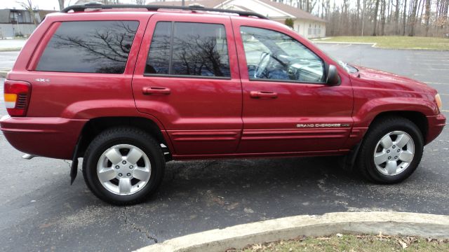 2001 Jeep Grand Cherokee Super