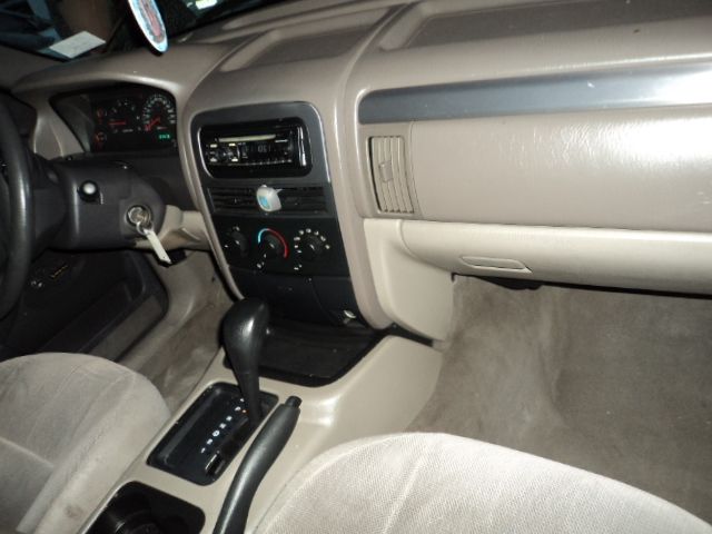 2001 Jeep Grand Cherokee LS