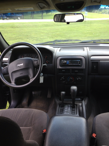 2001 Jeep Grand Cherokee LS