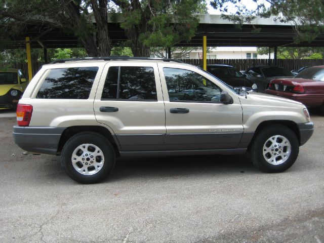 2001 Jeep Grand Cherokee Sedan 4dr