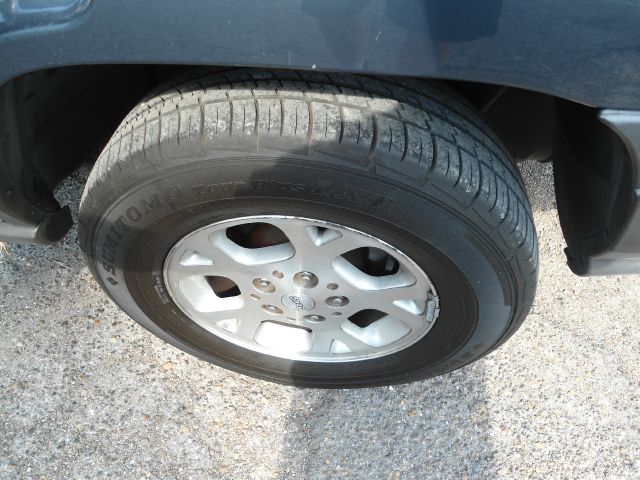 2001 Jeep Grand Cherokee SLT 25