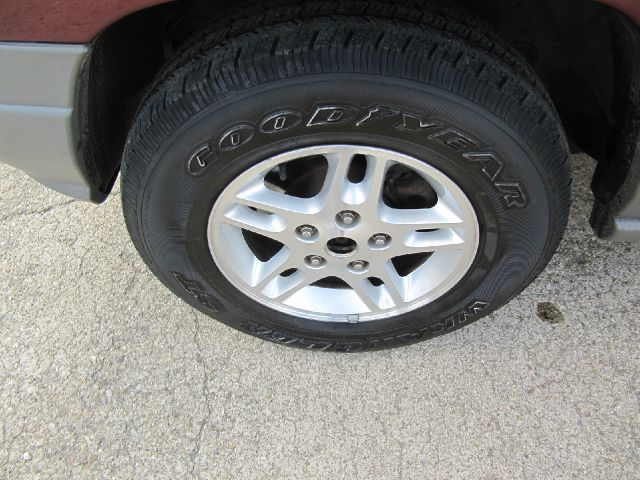 2002 Jeep Grand Cherokee Base W/nav.sys