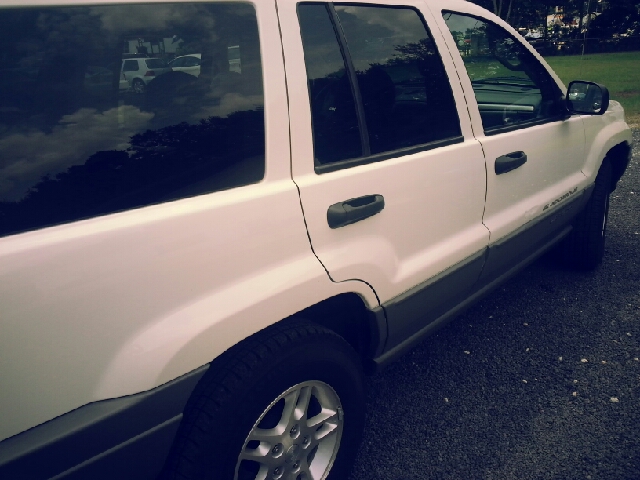 2002 Jeep Grand Cherokee Sedan 4dr